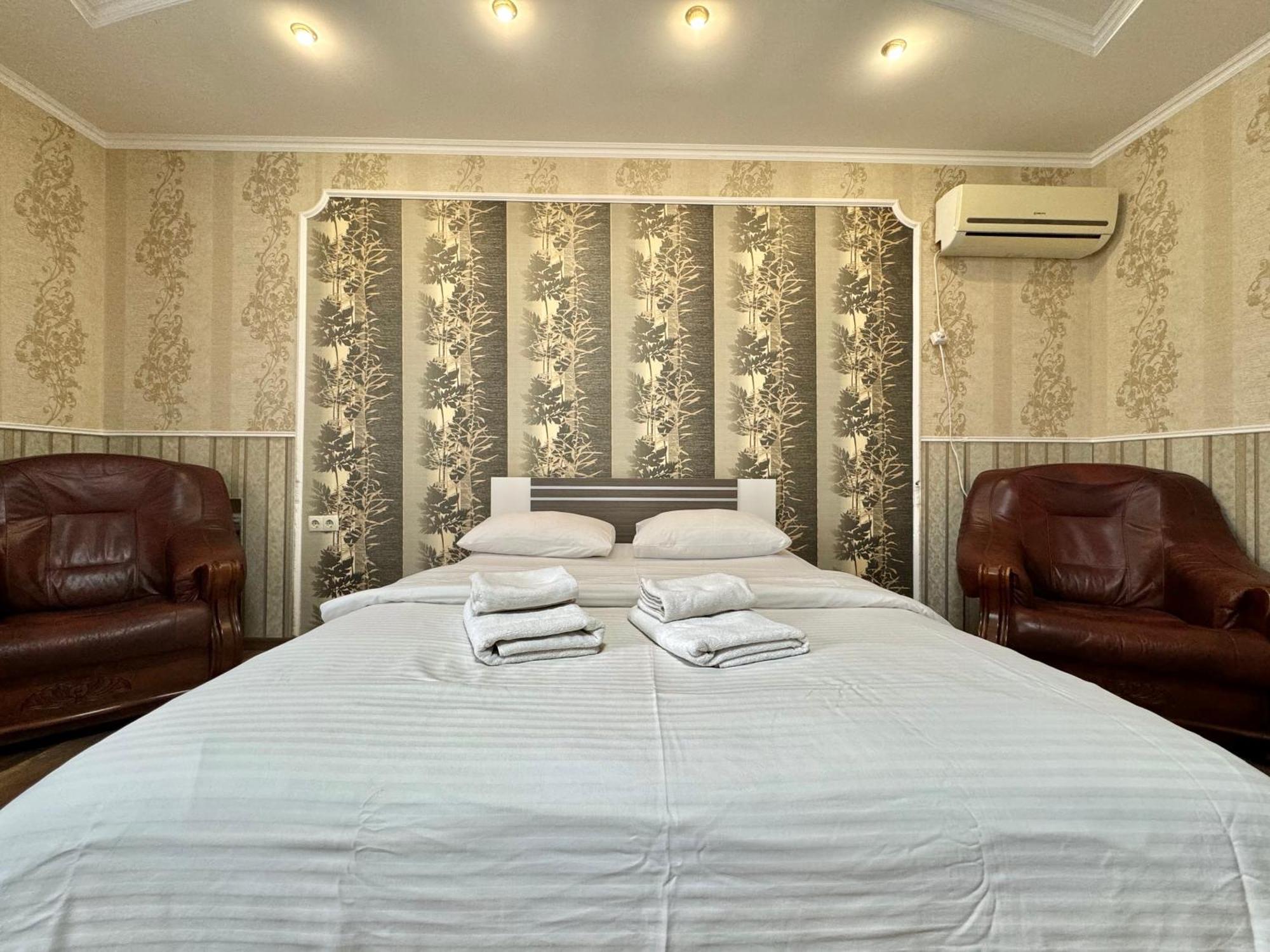 Apartpoltava 100 Квадратних Метрів Затишку В Серці Полтави, Корпусний Парк, Банківський Чек Exterior foto